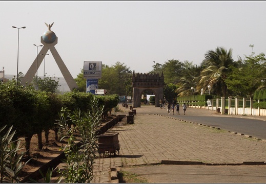 Bamako, place de la Paix #42 (9842 visites) Bamako, place de la Paix #42