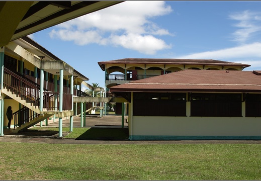 Lycée F. Eboué #01 (5618 visits) Lycée F. Eboué #01
