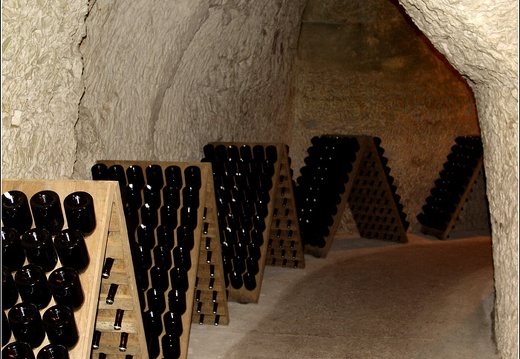 Caves Taittinger #10 (3357 visites, score 3.68) Caves Taittinger #10