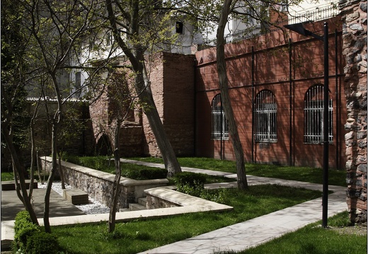 Musée de Mevlevihanesi,jardin #03 (4932 visits) Musée de Mevlevihanesi,jardin #03