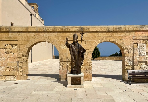 Capo Santa Maria di Leuca, Santuario di Santa Maria de Finibus Terrae #04 (1758 visites) Capo Santa Maria di Leuca, Santuario di Santa Maria de Finibus Terrae #04