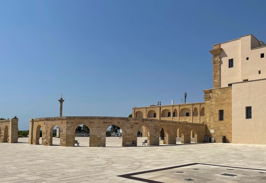 Capo Santa Maria di Leuca, Santuario di Santa Maria de Finibus Terrae #05 (1777 visites) Capo Santa Maria di Leuca, Santuario di Santa Maria de Finibus Terrae #05