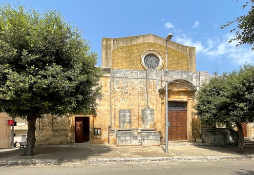 Carovigno, Chiesa Rettoria di Sant'Anna #01 (1774 visites) Carovigno, Chiesa Rettoria di Sant'Anna #01