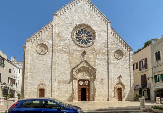 Converano, Duomo di Santa Maria Assunta in Cielo #03 (1484 visites) Converano, Duomo di Santa Maria Assunta in Cielo #03