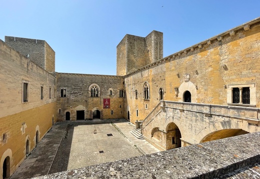 Gioia del Colle, Castello normanno-svevo #08 (56 visits) Gioia del Colle, Castello normanno-svevo #08