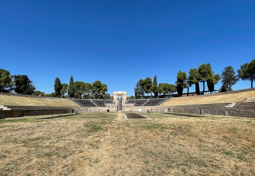 Lucera, Anfiteatro Romano #04