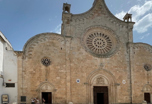 Ostuni, Concattedrale di Santa Maria Assunta #01
