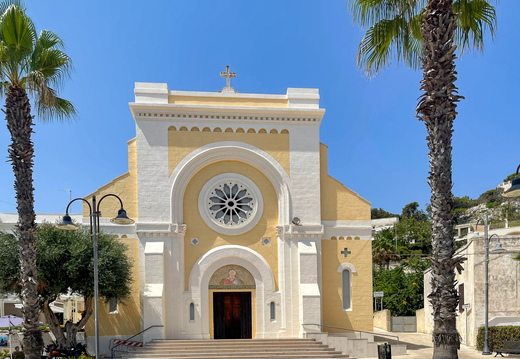 Santa Cesarea Terme, Chiesa del Sacro Cuore #01