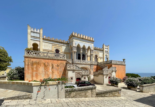 Santa Cesarea Terme, Palazzo Sticchi #03