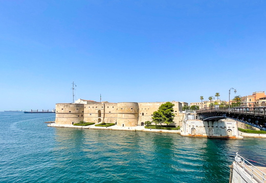 Taranto, Castello Aragonese #05