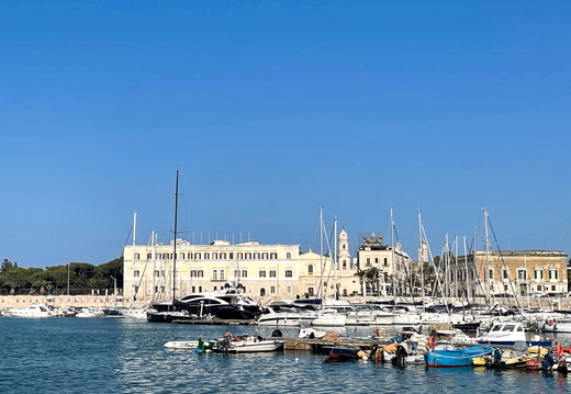 Trani, port #03