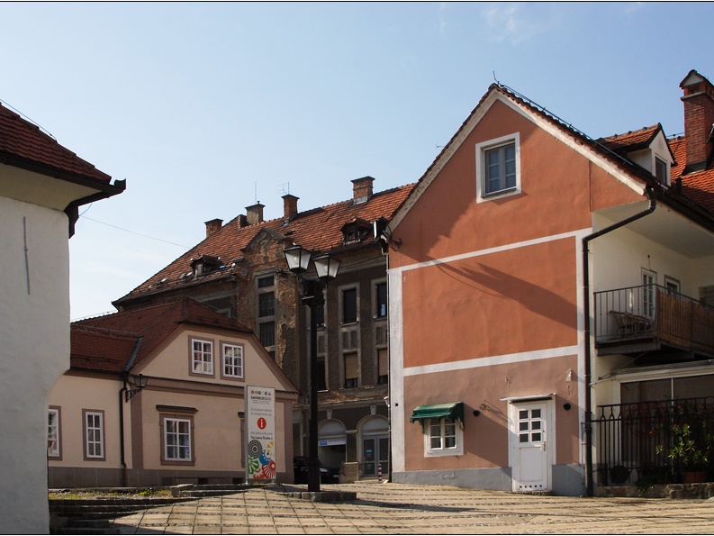 Maribor, place de la Synagogue #20