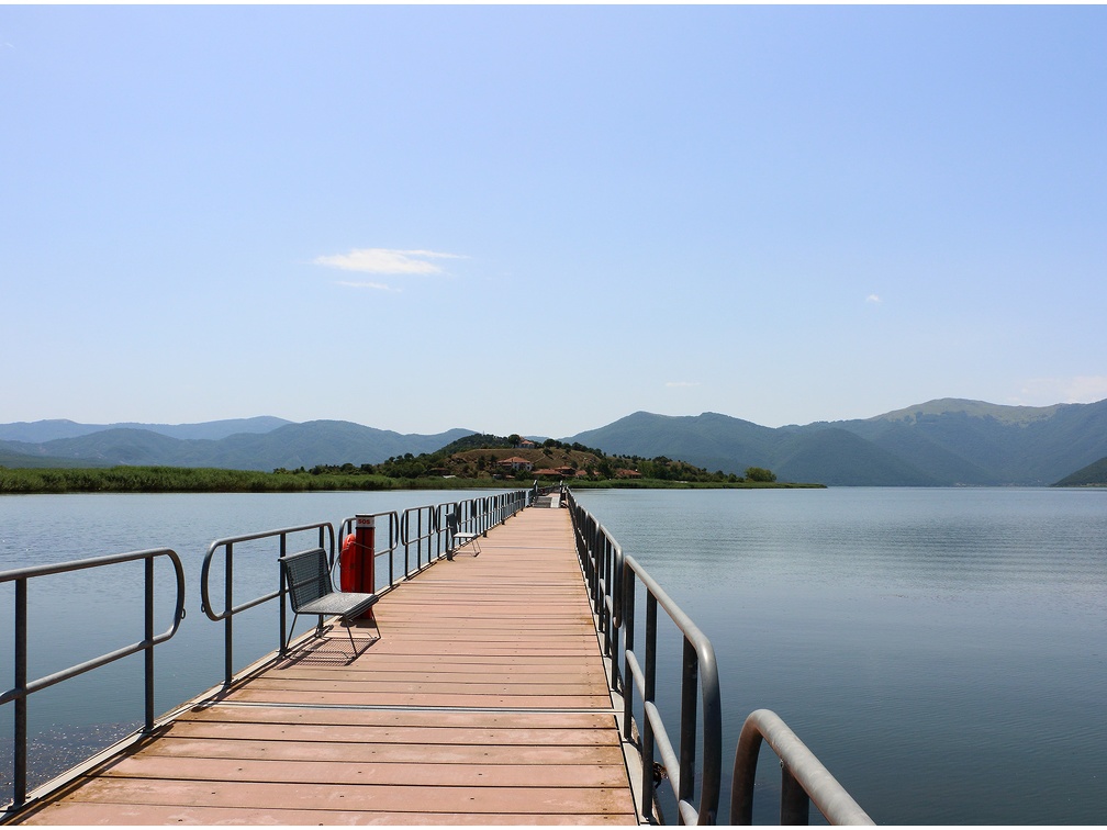 Lac Prespa, ponton vers l'île de Florina #01
