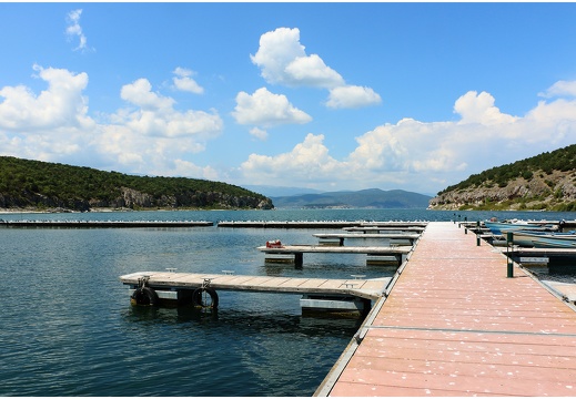 Psarades, vue sur le lac Prespa #02 (3483 visits) Psarades, vue sur le lac Prespa #02