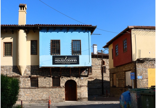 Véria #13 (6544 visits) Véria #13