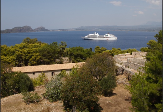 Pylos, l'île de Sfakteria vue de Neo Kastro #12 (8474 visits) Pylos, l'île de Sfakteria vue de Neo Kastro #12