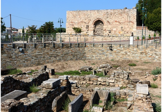 Larissa, Bezesteni #01 (4684 visits) Larissa, Bezesteni #01