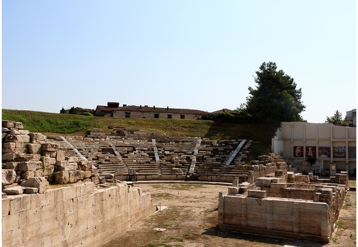 Larissa, ancien théâtre B #01