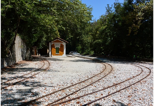 Petit train du Pélion, gare de Miliès #09