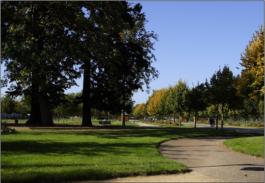 Parc des promenades #11 (6568 visits) Parc des promenades #11