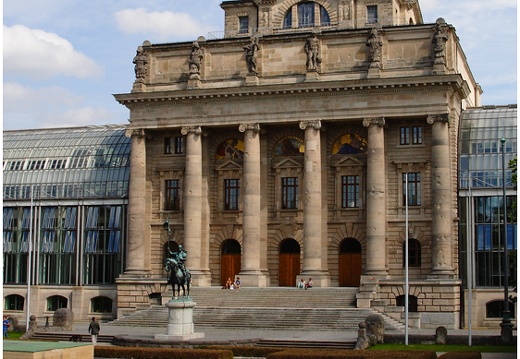 Munich, Chancellerie de Bavière #01 (9388 visites) Munich, Chancellerie de Bavière #01