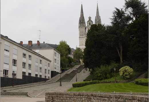 Cathédrale Saint-Maurice, montée #02