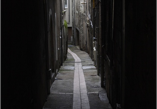 Ruelle #01 (8129 visites) Ruelle #01