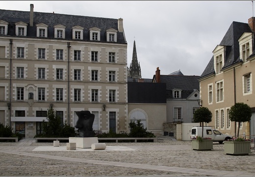 Place Saint-Eloi #01 (8497 visites) Place Saint-Eloi #01