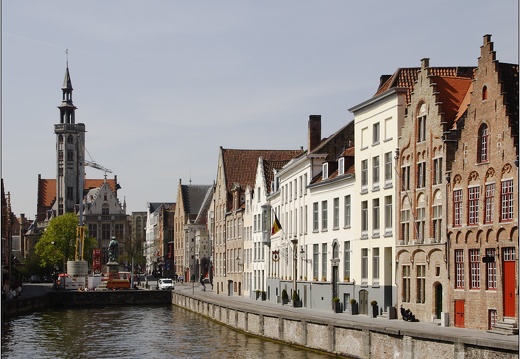 Bruges, canal & Jan van Eyckplein #15