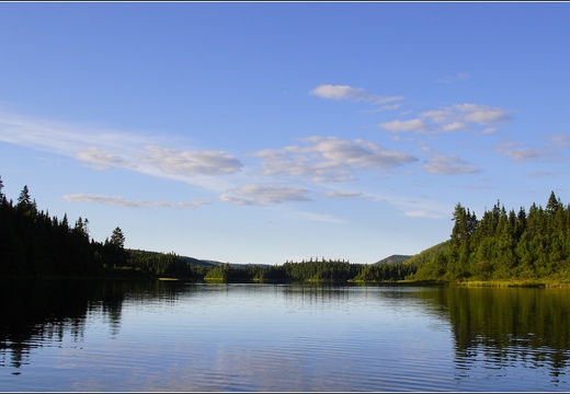 Saint Maurice, lac Tousignant #64 (2219 visites) Lac Tousignant. Saint Maurice, lac Tousignant #64