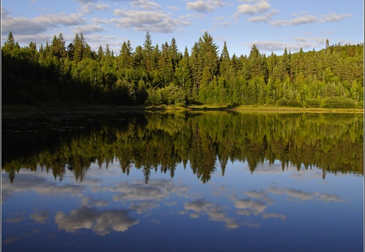 Saint Maurice, lac Tousignant #68 (2542 visites) Lac Tousignant. Saint Maurice, lac Tousignant #68