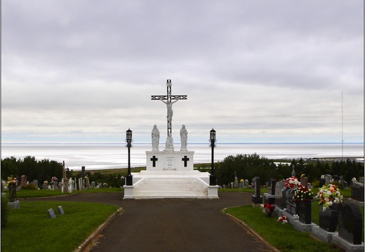 Route 132, cimetière #14 (2107 visites, score 7.49) Route 132, cimetière #14