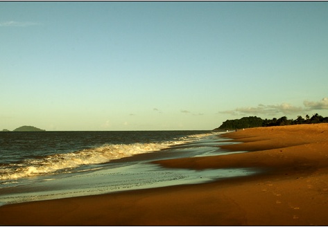 Plage de Montjoly #04 (2592 visites, score 4.51) Plage de Montjoly #04