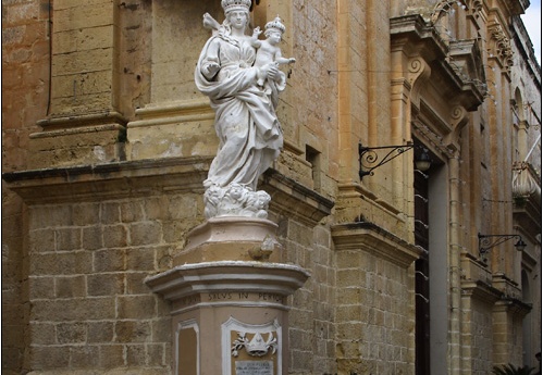Mdina, coin de rue #07 (2032 visites) Mdina, coin de rue #07