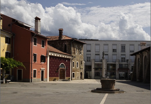 Koper, près du port #06 (1589 visites) Koper, près du port #06