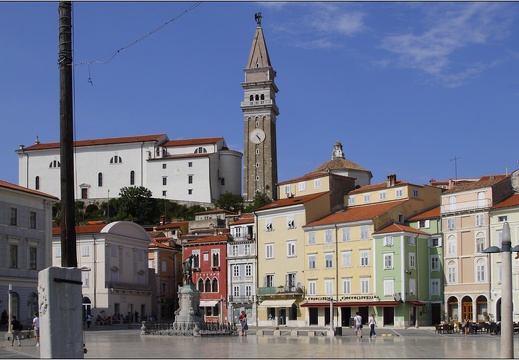 Piran, place Tarantini & église Saint Georges #08 (2611 visits) Piran, place Tarantini & église Saint Georges #08