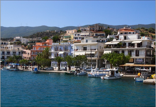Galatas, port #01 (2521 visites) Galatas, port #01