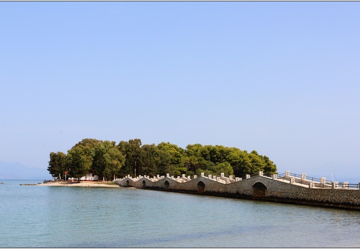 Vonitsa,, petite île #10 (1016 visits) Vonitsa,, petite île #10