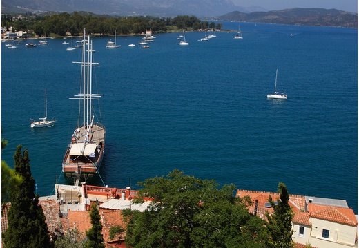 Poros-ville, port #14 (1849 visites) Poros-ville, port #14