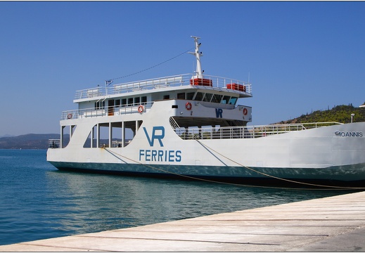 Poros-ville, port #16 (1328 visites) Poros-ville, port #16