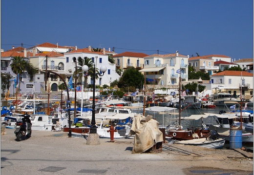 Spetsès, vieux port #02 (2326 visites) Spetsès, vieux port #02