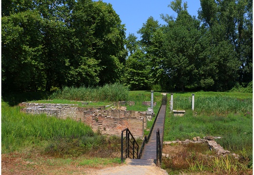 Dion, sanctuaire d'Isis #02 (356 visits) Dion, sanctuaire d'Isis #02