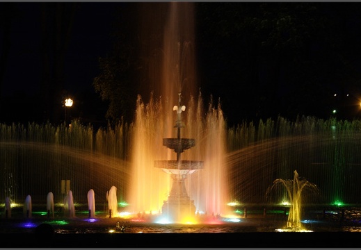 Jeux d'eau #02 (10732 visits, rating score 4.12, 1 comment) Saint Félicien. Jeux d'eau #02