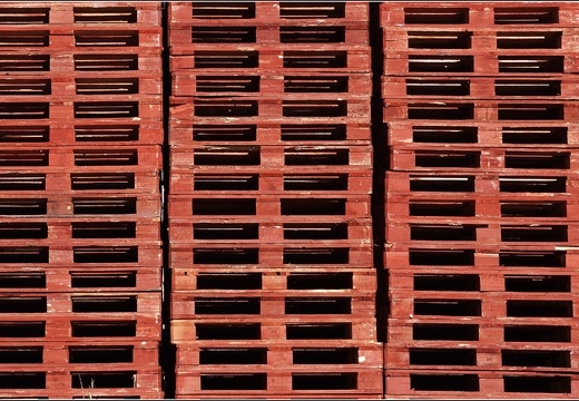 Red wall (1954 visites) Red wall