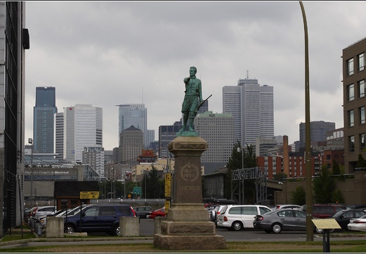 Vieux Montréal, Jean-Olivier Chénier #01 (5543 visites) Dans un parc adjacent à la rue Saint-Denis. Vieux Montréal, Jean-Olivier Chénier #01
