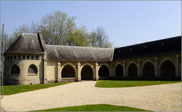 Eglise, Mémorial de Dormans (Marne) #01