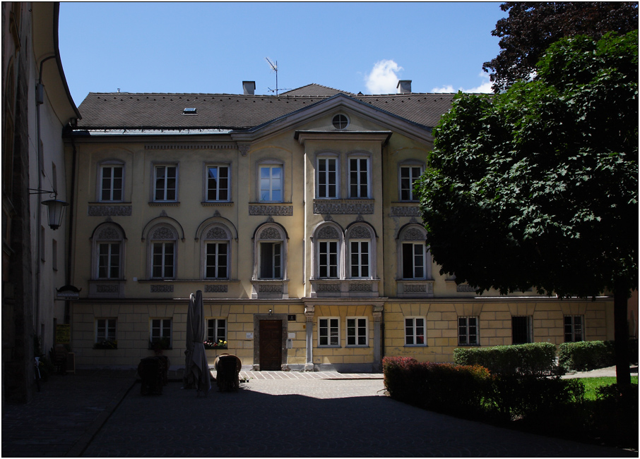 Innsbruck, Domplatz (8610 visites) Innsbruck, Domplatz